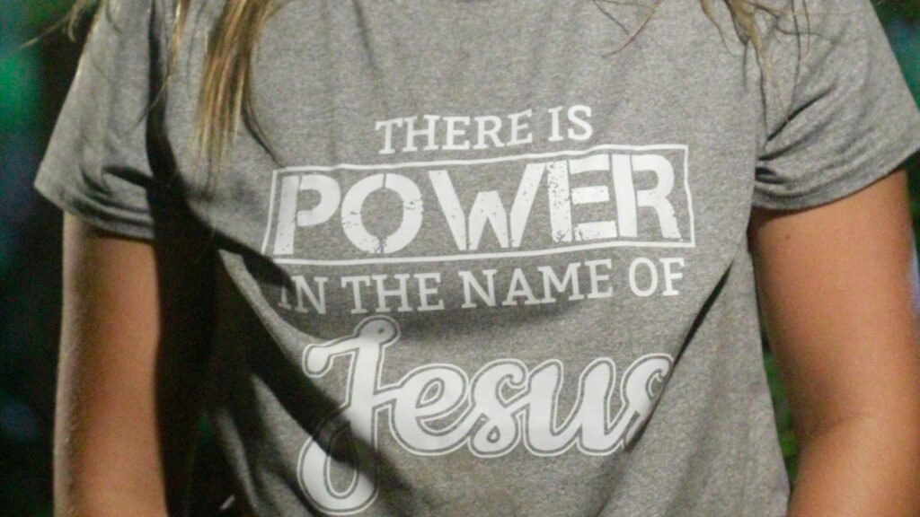 hidup jadi berkat di lingkungan